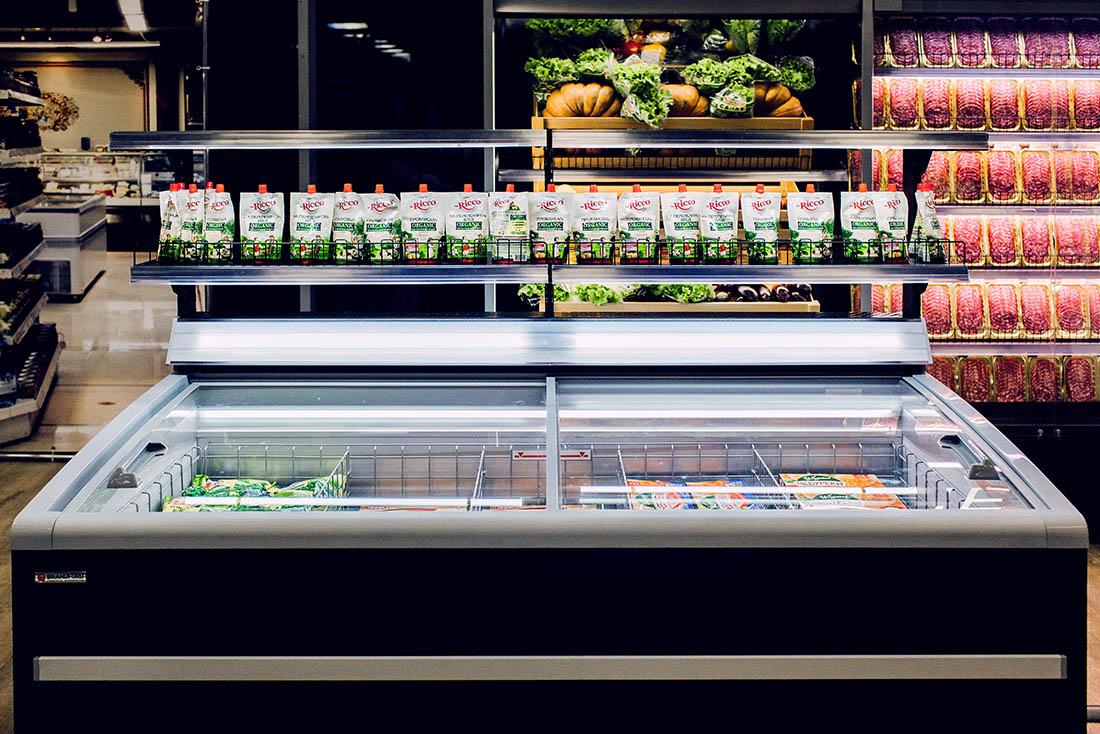 Вертикальные витрины