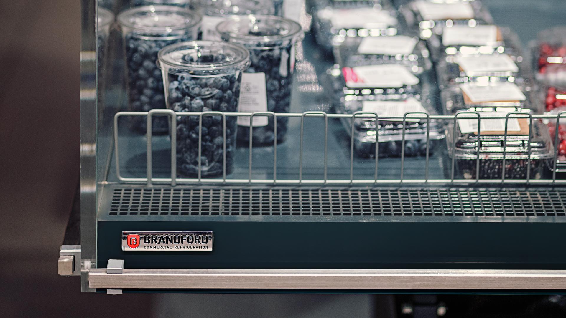 Вертикальные витрины